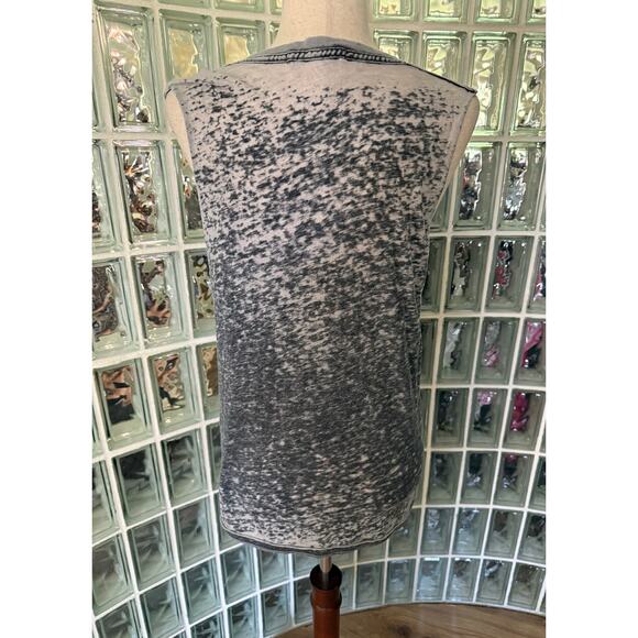 Project Social T Women’s Wander Sleeveless Graphic Tee - size M - OE - Picture 4 of 11